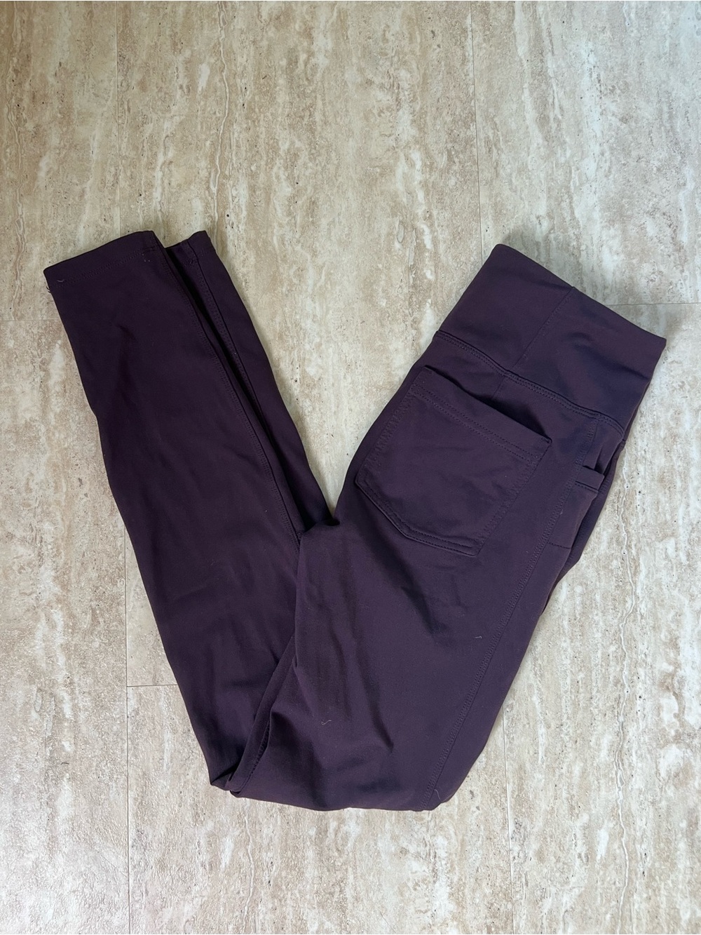 Athleta Metro High-Waisted Leggings in a burgundy/plum 5 pocket Small